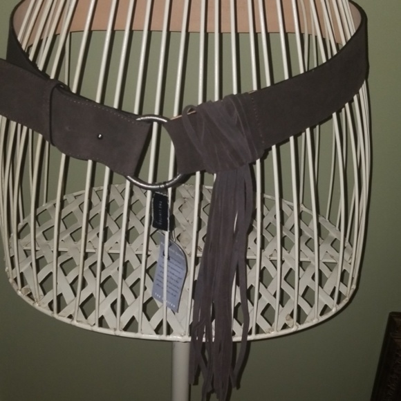 Brown leather fringe belt - Picture 1 of 8
